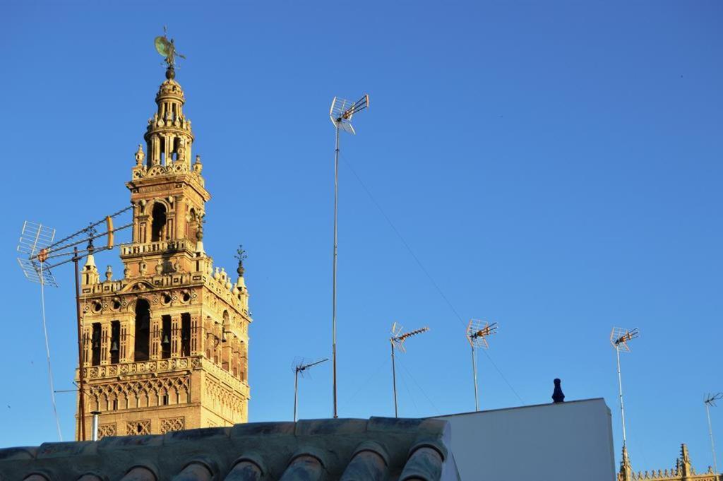 Stunning Attic With Private Terrace And Parking Optional Leilighet Sevilla Eksteriør bilde