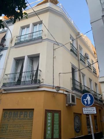 Stunning Attic With Private Terrace And Parking Optional Leilighet Sevilla Eksteriør bilde
